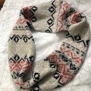 American Eagle Tribal Print Infinity Scarf